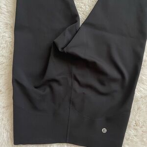 lululemon woman’s Black leggings